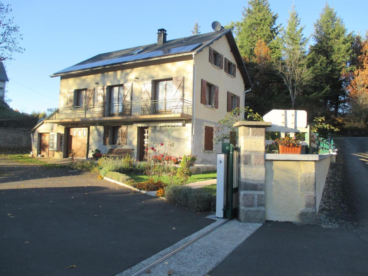 Bed and Breakfast La Cle Des Champs Murol Zewnętrze zdjęcie
